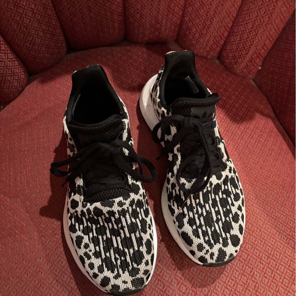 EUC Adidas swift running shoe with slip on feature; black and white fun print.